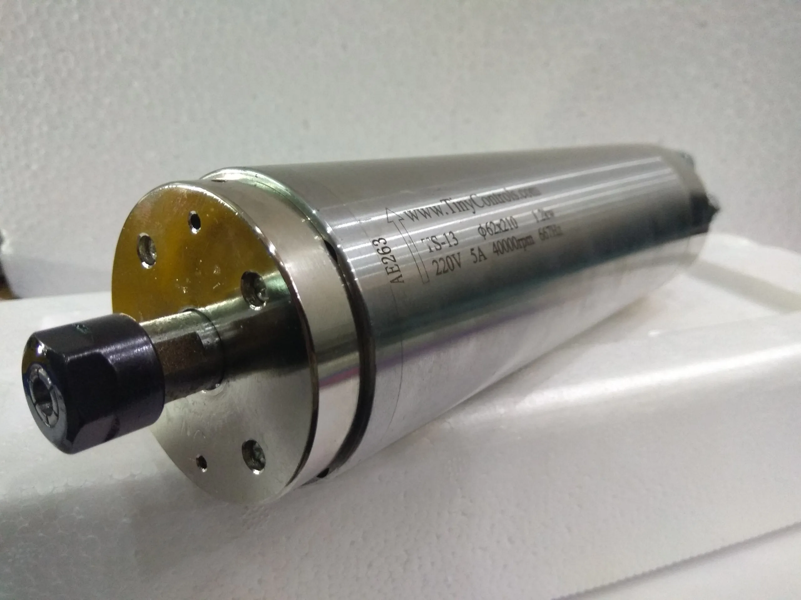 1.2Kw 40000RPM Water Cooled Spindle ER11 (220V)